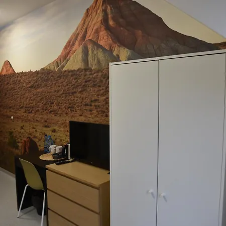 לינה וארוחת בוקר Soul Free Parking 4*