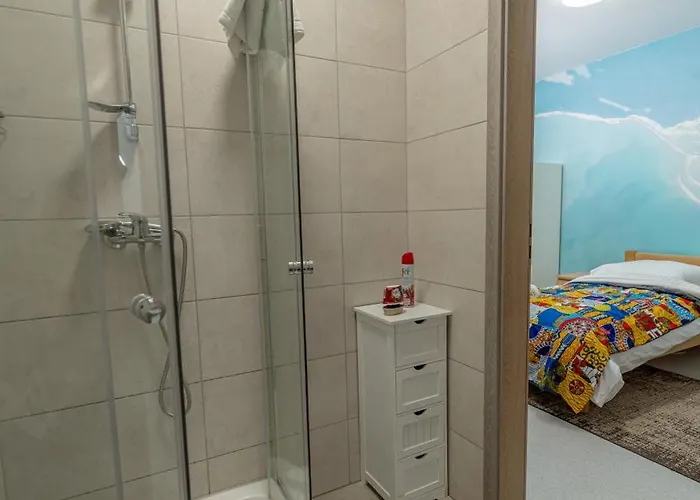 Soul Free Parking Nocleg ze śniadaniem Poznań